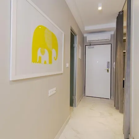 Apartment The Lux *